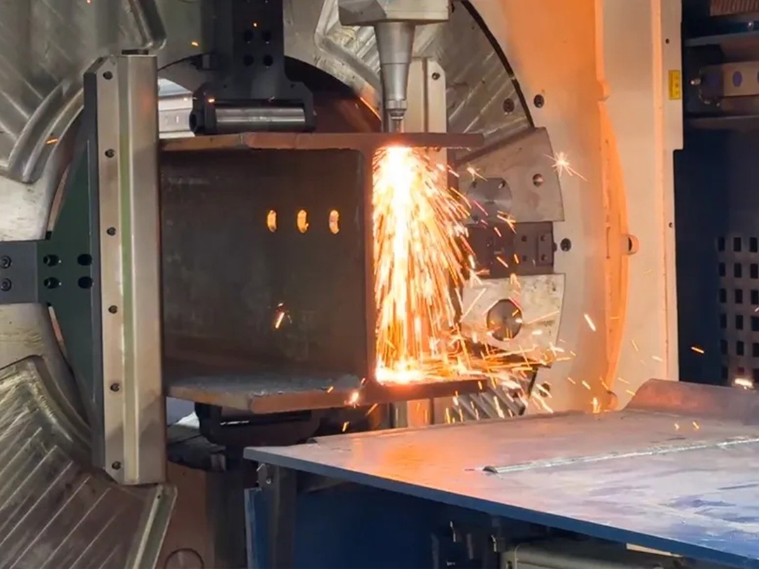 "五軸引領(lǐng)未來：揭秘三維五軸技術(shù)的奇妙應(yīng)用與潛力"